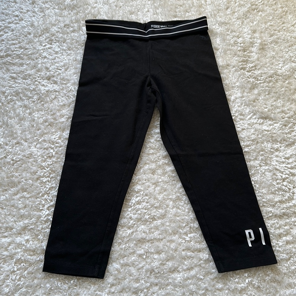 VS Pink Capri Leggings